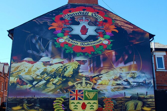 2 Hour Private Belfast Taxi Cab Tour of Troubles & Peace walls - Why a black taxi is the right way to see Belfast