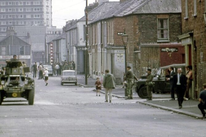 2 hours Belfast Original Drivers The Troubles Black Taxi Tour - Falls Road and the Bobby Sands mural