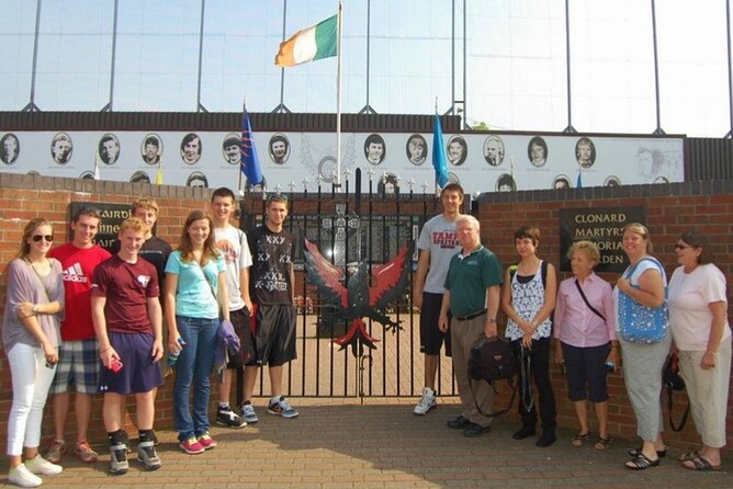 2 hours Belfast Original Drivers The Troubles Black Taxi Tour - Who should book this Belfast Troubles tour?