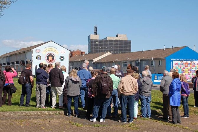2 Hours Republican & Loyalist Mural Black Taxi Tour from Belfast - Shankill Road and Loyalist history