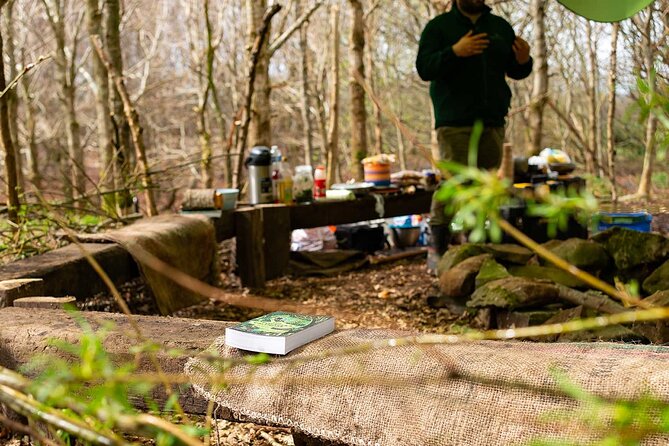 Adult Foraging Walk & Bushcraft Cookery Course for Beginners - Bushcraft skills that make the day memorable
