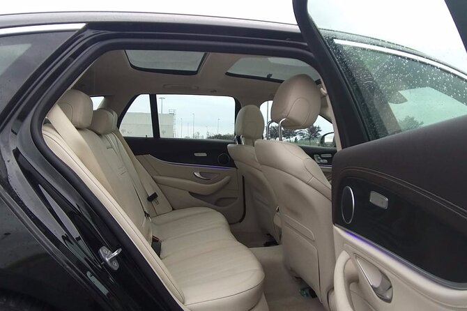 Belfast City Airport (BHD) to Belfast Accommodation - Arrival Private Transfer - What this transfer does not include