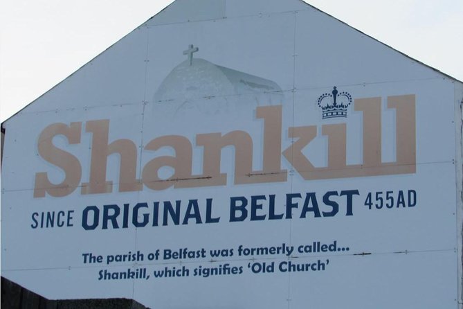 Belfast Murals Taxi Tour - From Belfast city center to Divis Tower