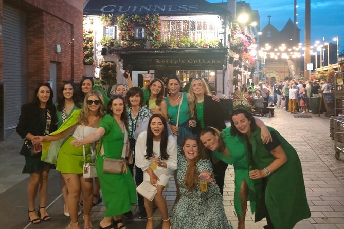 Belfast Pub Crawl - Kelly’s Cellars, Licensed Since 1720