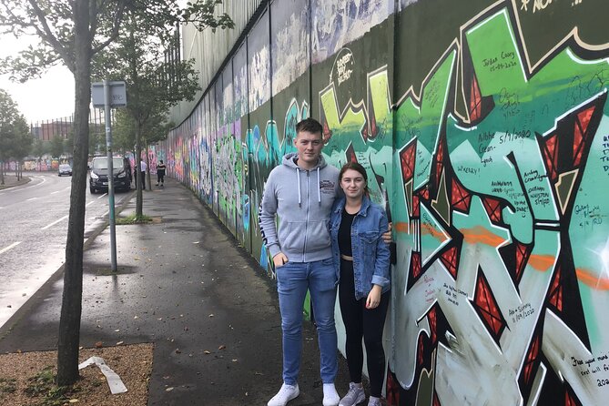 Black Taxi Tour and Crumlin Road Gaol tour Combo - How long the experience really takes