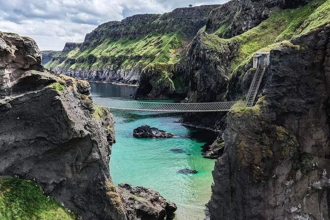 Experience the Antrim Coast and the Land of Giants - Private Tour - Why this private Belfast day trip works