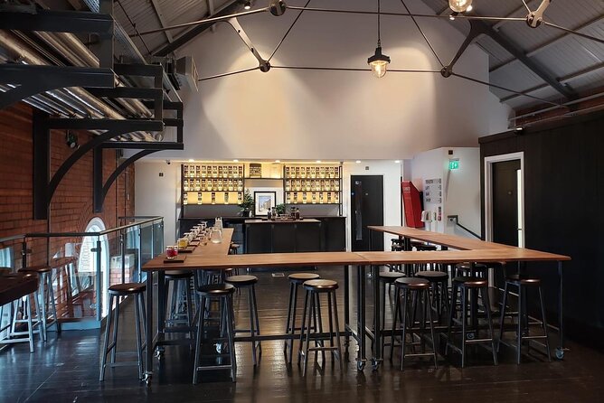 Explore & Taste: Distillery Tour at Titanic Distillers - What the one-hour tour actually covers
