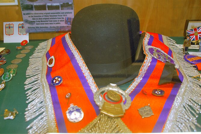 Express Terror and Peace 90 min Private Belfast Cab /Taxi Tour - Crumlin Road Gaol and the old court complex