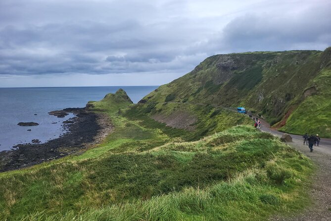 Five Star Giant's Causeway & Belfast Luxury Private Excursion. - Belfast murals, Peace Walls, and the city’s difficult story