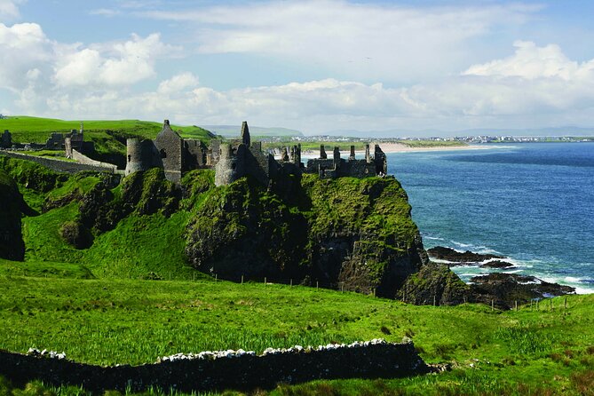 From Belfast-Giants Causeway, Dunluce Castle and Dark Hedges tour - The guide can make or break the bus ride