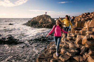 Giant’s Causeway Tour from Belfast – Luxury Bus + Castles Tour