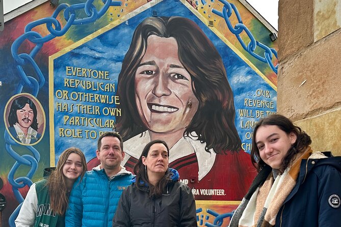 History of Belfast conflict and terror 1 hour black taxi tour - Why the driver-guide matters so much