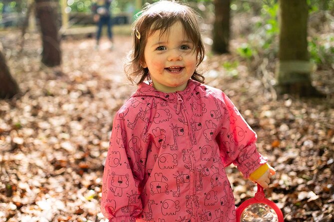 Muddy Tots Go Wild Forest School Ballynahinch County Down - Walking from BallyBurren to the beech woods