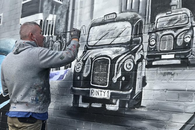 Original Drivers Belfast Taxi/Cab Tour 2 hour private adventure - The old hanging jail and Belfast imprisonment