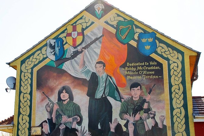 Original Private Belfast Troubles and Peace Cab/Taxi Tour 2 Hours - Shankill Road and the loyalist point of view