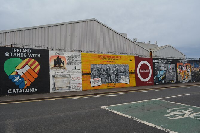 Private 1 Hour Belfast Taxi cab Tour - Divis and the view into Belfast’s past