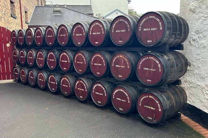 Private Coast Tour in Belfast - The optional one-hour visit to Bushmills Distillery