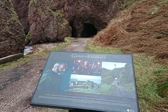 Private Game of Thrones Filming Locations Tour From Belfast - Dunluce Castle and House Greyjoy