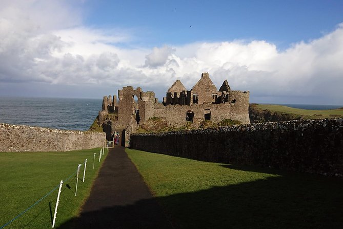 Private Game of Thrones Filming Locations Tour From Belfast - Carrick-a-Rede and the 75-foot crossing