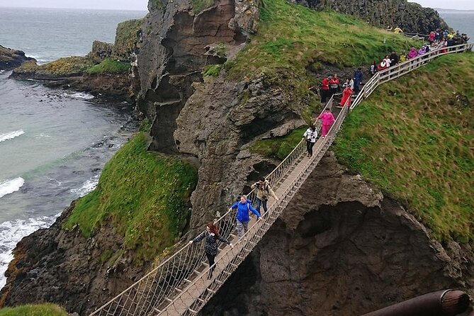 Private Giants Causeway Tour From Belfast - From Belfast to the Antrim Coast Road