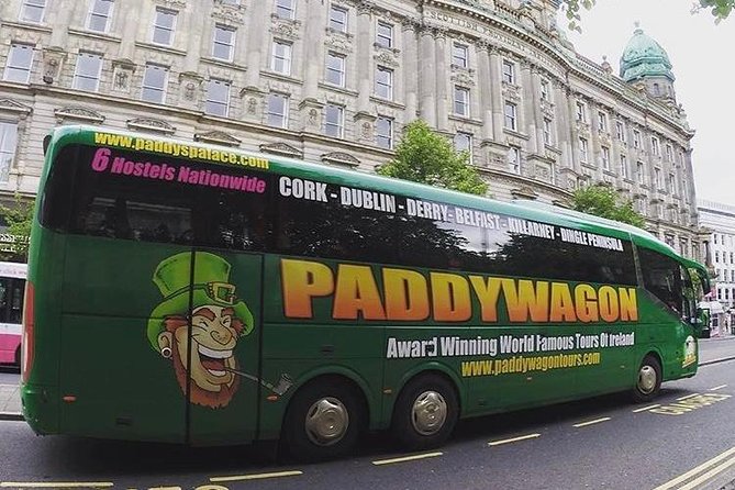 Shore Excursion from Belfast: Including Giants Causeway and Belfast City. - Why this tour works for a cruise day