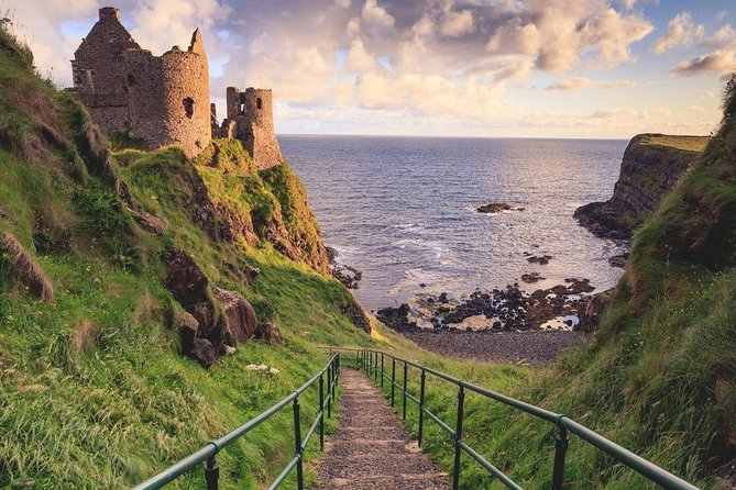 (Small Group) Shore Tour from Belfast: Giant's Causeway and Belfast Day Trip - Guide quality can make or break the day