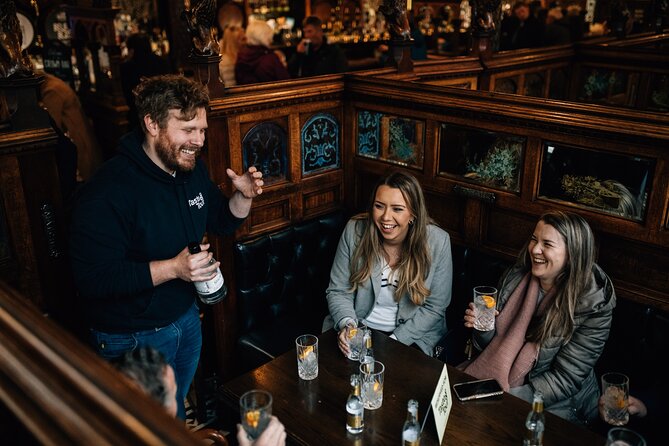 Taste & Tour: Guided Gin Tour in Belfast - Five stops, five different ways to drink gin