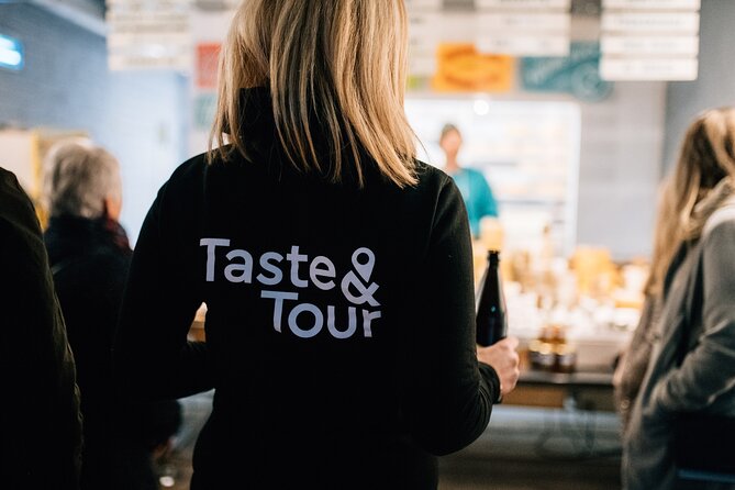 Taste & Tour: The original Belfast Food Tour™️ with drinks - Why the small group matters
